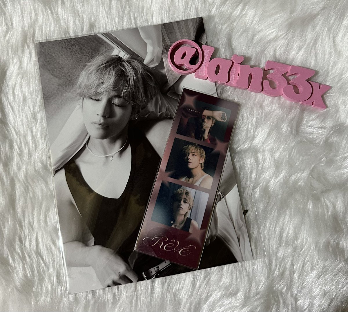lain33x's tweet photo. wts ph - downsizing sale

Jungkook lenti postcard (no pc) - 100 each
Proof film photo - 300
7 moments pob - 200
V Reve pob set - 350

‼️PAYO only
+pf 20
+sf https://t.co/r8eCZEAXho