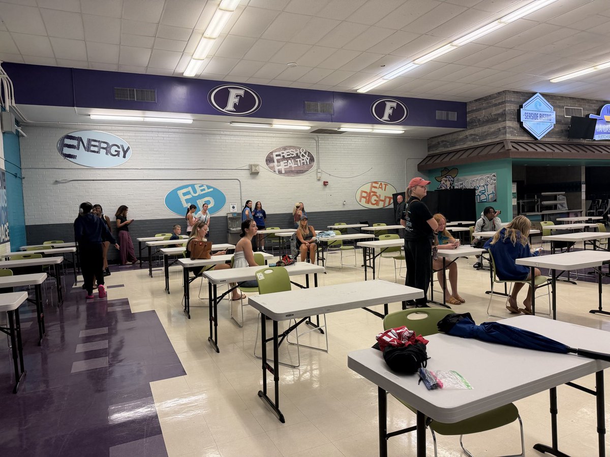 talleymama's tweet photo. Heart♥️ Screenings this morning hosted by @Fletcher_Sports in partnership with @WHOWEPLAYFOR with over 100 @DuvalSchools Student-Athletes registered in preparation for the upcoming sports 🏈 ⛳️��🎳🎽season https://t.co/HdZ0Oqopkm