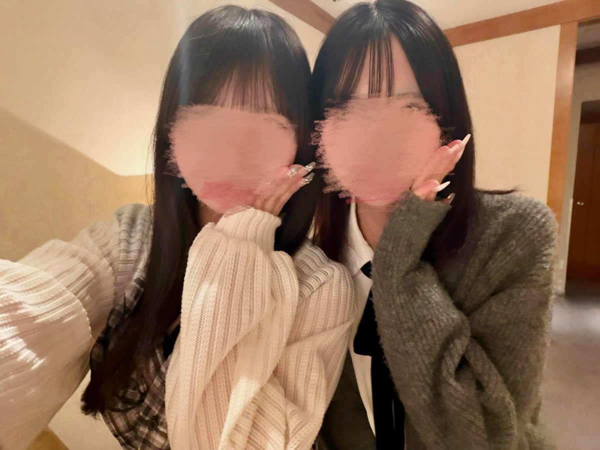 iv2nne's tweet photo. 無事2人とも誕生日終わったので🩵
おめでとうございました(*´ω`)ε`*)снц♪ https://t.co/fTkjwbPpMS