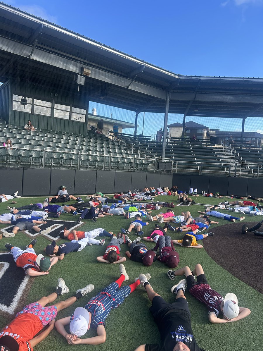 WCoyoteBaseball's tweet photo. @Cain_Baseball mental minute to get day 3 kids camp started! #OnePitchAtATime https://t.co/IyxTxv1At0
