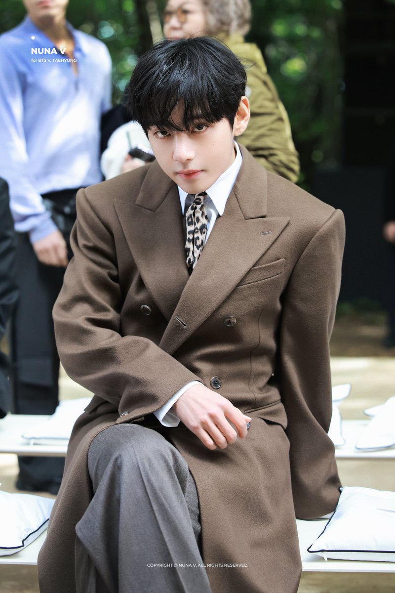 52herz_1's tweet photo. 이쯤에서 다시보는 누나비님 레전드 사진들 https://t.co/BB5CPOvspX