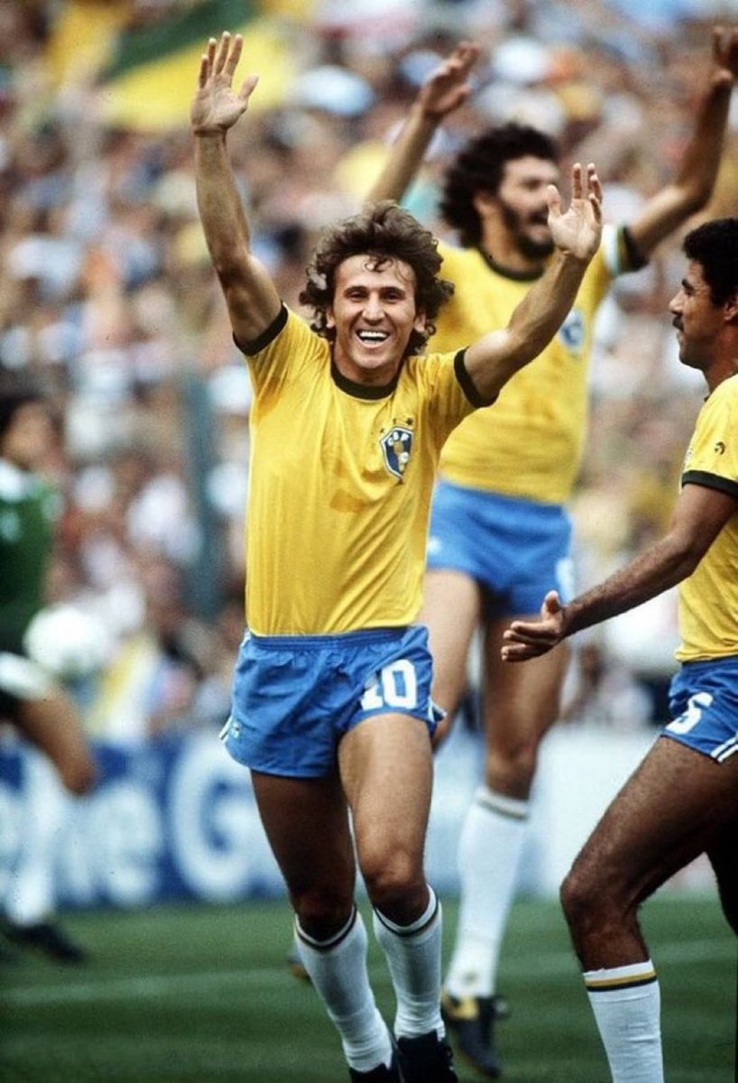futnostalgico's tweet photo. 🇧🇷 Zico na Copa de 1982:

5 jogos
4 gols
4 assistências

Nostálgico! https://t.co/QvC4VpN5lQ