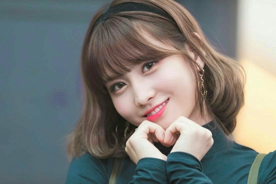 Tzuyu_TWICE_No1's tweet photo. 昔のモモへタイムスリップ
おいおい、可愛すぎるだろ😍 https://t.co/IgpXeV5vvs
