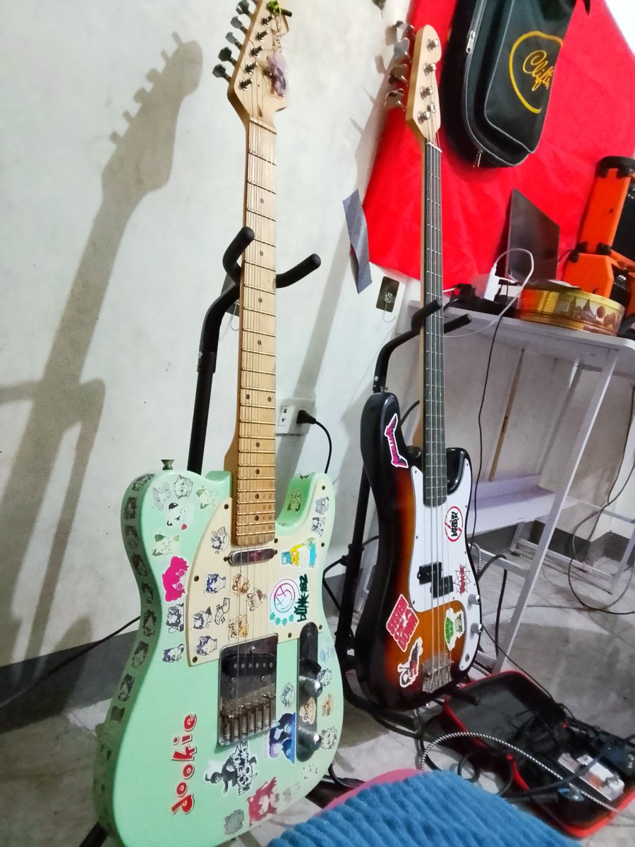 Flegost's tweet photo. Having my p-bass and tele finally be side by side feels sooo amazing. https://t.co/uboaCC0H9q