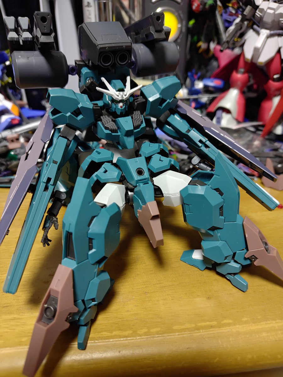 prodo6421's tweet photo. 以前Xでお見かけした作例を見様見真似で再現&amp;過剰積載で製作中。

咄嗟に画像だけ保存したのでお名前を覚えておらず、大変申し訳ない気持ちと、四脚ルブリス格好良いってことをお伝えしたい！

#ロボットの日 https://t.co/Sshl9o8fvK