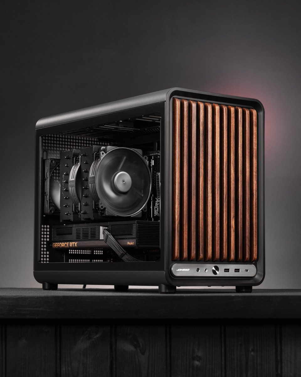 mr_matt_lee's tweet photo. Could this be the new Micro ATX GOAT? 😮‍💨 Here’s my latest build featuring the Jonsbo D33 Wood, which is also packing that stunning ProArt RTX 5090 GPU! Compact size, massive power… this one hits hard. Watch the build video here 👉 https://t.co/hYfHQnC9ps

#rtx5090 #pcgaming https://t.co/2u46AP9blY