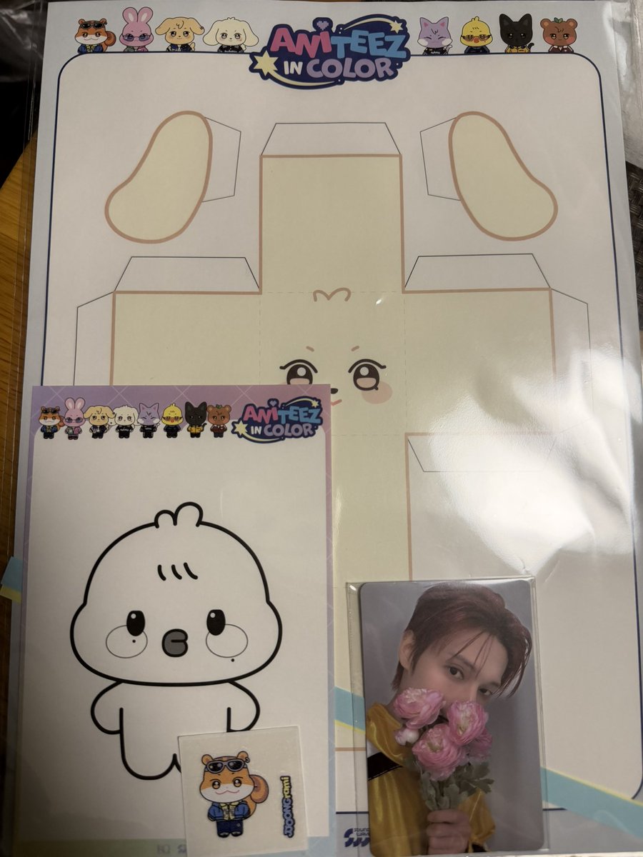 atz_pyonpyon's tweet photo. ATEEZ アチズ　ANITEEZ IN COLOR ポプアプ　特典　交換

譲　写真
求　ソンファ

郵送又は日にちが合えば都内手渡し可

お気軽にお声掛けください🍀 https://t.co/6kqR3rSWTI