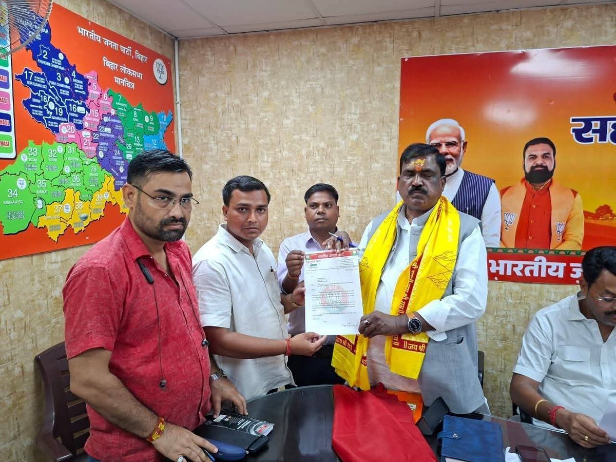 Mohit Kumar Jha (Sangam) tweet media