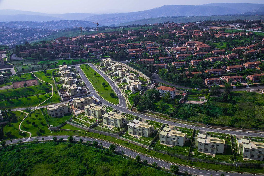 dr_dash250's tweet photo. Rwanda 🇷🇼♥️ 

This isn't a master plan on paper. It started as a dream, and today it’s reality.  

President Paul Kagame of Rwanda has a record of turning master plans into reality.  

And this is just the beginning. https://t.co/pOXri7CP6i
