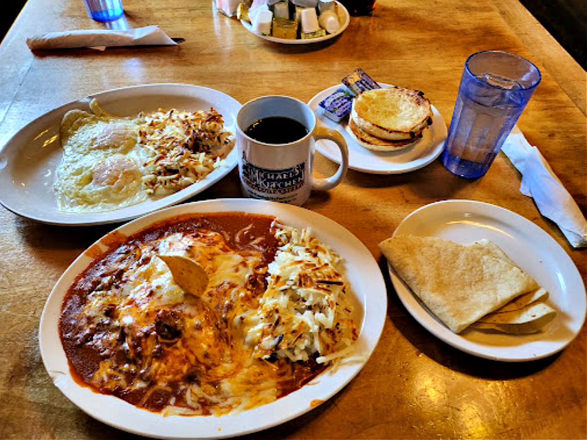 MichaelsKitchen's tweet photo. Start your Taos morning with us! https://t.co/T21NIbsmPb