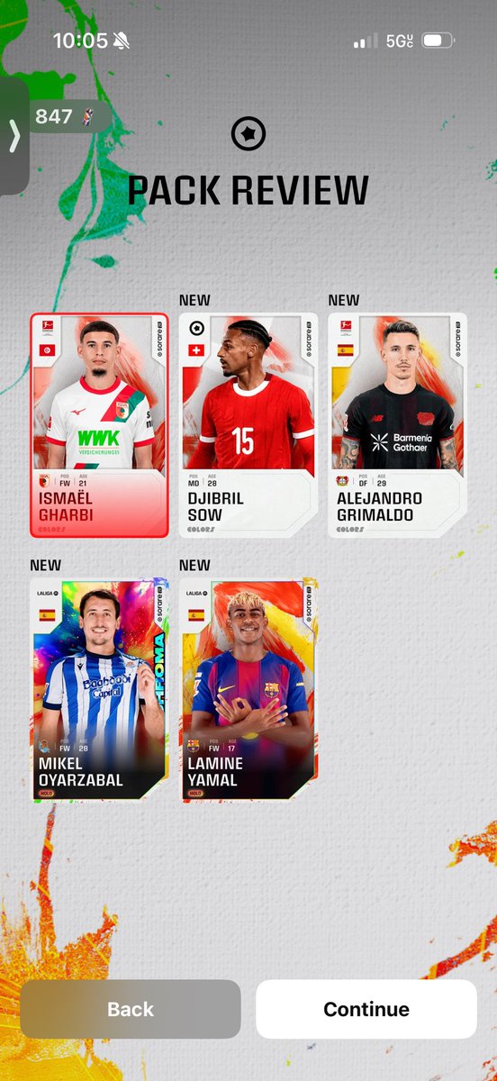 tone_T3's tweet photo. @andrewmlaird  just bought gems and what a pull from my gold pack https://t.co/QofsQH5YVx