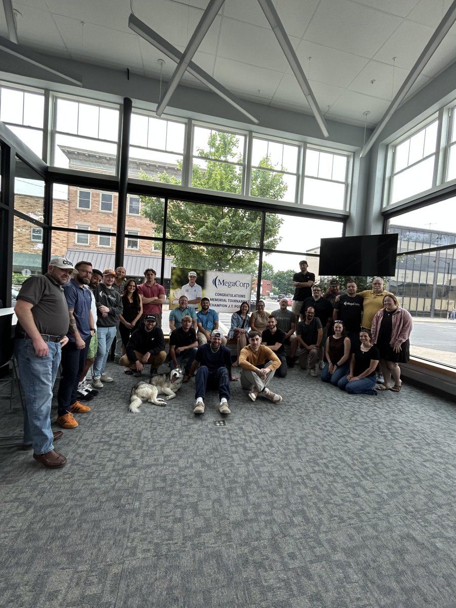MegaCorp3pl's tweet photo. 🏆 A championship worth celebrating across the entire team!
Our offices came together to celebrate J.T. Poston’s incredible victory at the Memorial Tournament. 🎉

#MegaCorp #MegaCorpLogistics #TeamMega #LoveWhereYouWork #TrustThatWeWillDeliver https://t.co/O1x7WYg1Up