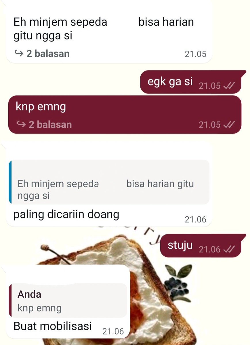 deontlogy's tweet photo. efek bbm naik sedahsyat ini, soalnya kl motor dia dibeliin pertalite nanti katanya bosok 🙏 https://t.co/2JKblI6lnh