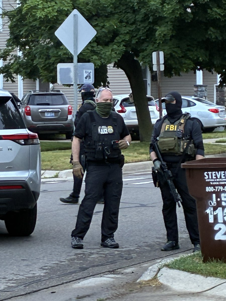 DerekTFrasure's tweet photo. FBI, HSI, and local PD are raiding pro-Palestine activists in southeast MI again this morning. Heads need to roll at UMich for allowing campus PD to hide their faces and aid in the suppression of free speech with the gestapo. https://t.co/1hAdC1RXTK