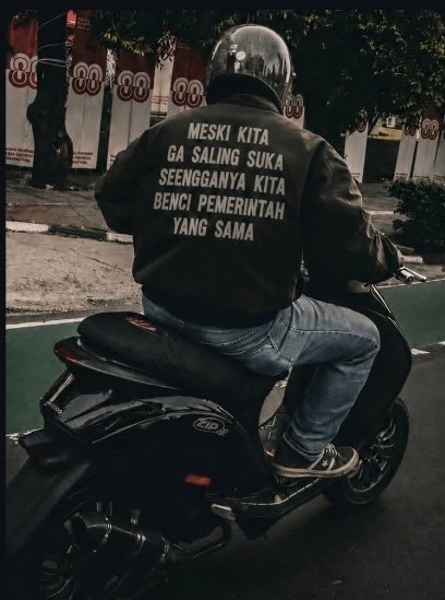 MahnAna0's tweet photo. @sbyfess Di negeri 200 juta lebih penduduk ini, meski tidak bisa satu rasa dalam cinta setidaknya aku tahu kita bisa satu rasa dalam hal https://t.co/5ECr5kGccv