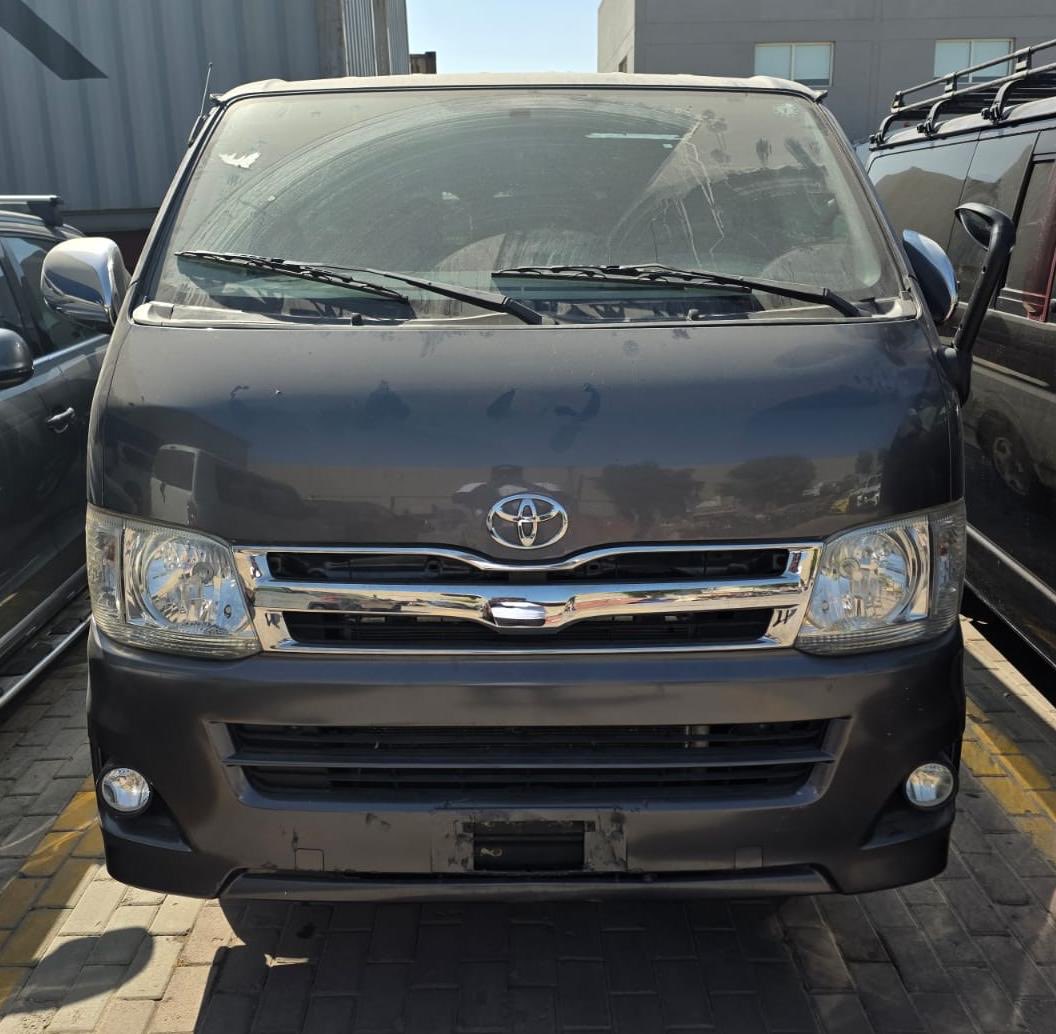 BentilJohn2's tweet photo. 2014 Toyota Hiace Gh340,000
Good engine 
Good suspension 
Chilling AC
Everything works perfectly https://t.co/KdzPSSz9Z0