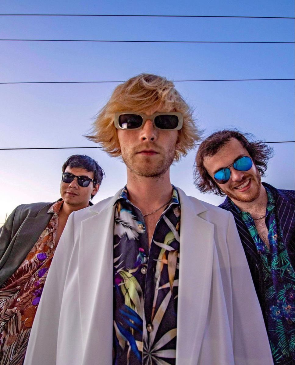 thejins_1stfan's tweet photo. The Jins!! Is are very awesome band from Canada. 
If you like Nirvana, Greenday, and weezer. you should definitely check them out. 
The members are Jamie Warnock (drummer and backing vocals), Hudson Patridge (bassist) and then we have Ben Larsen (guitarist and vocals). https://t.co/URK2jdDDUZ