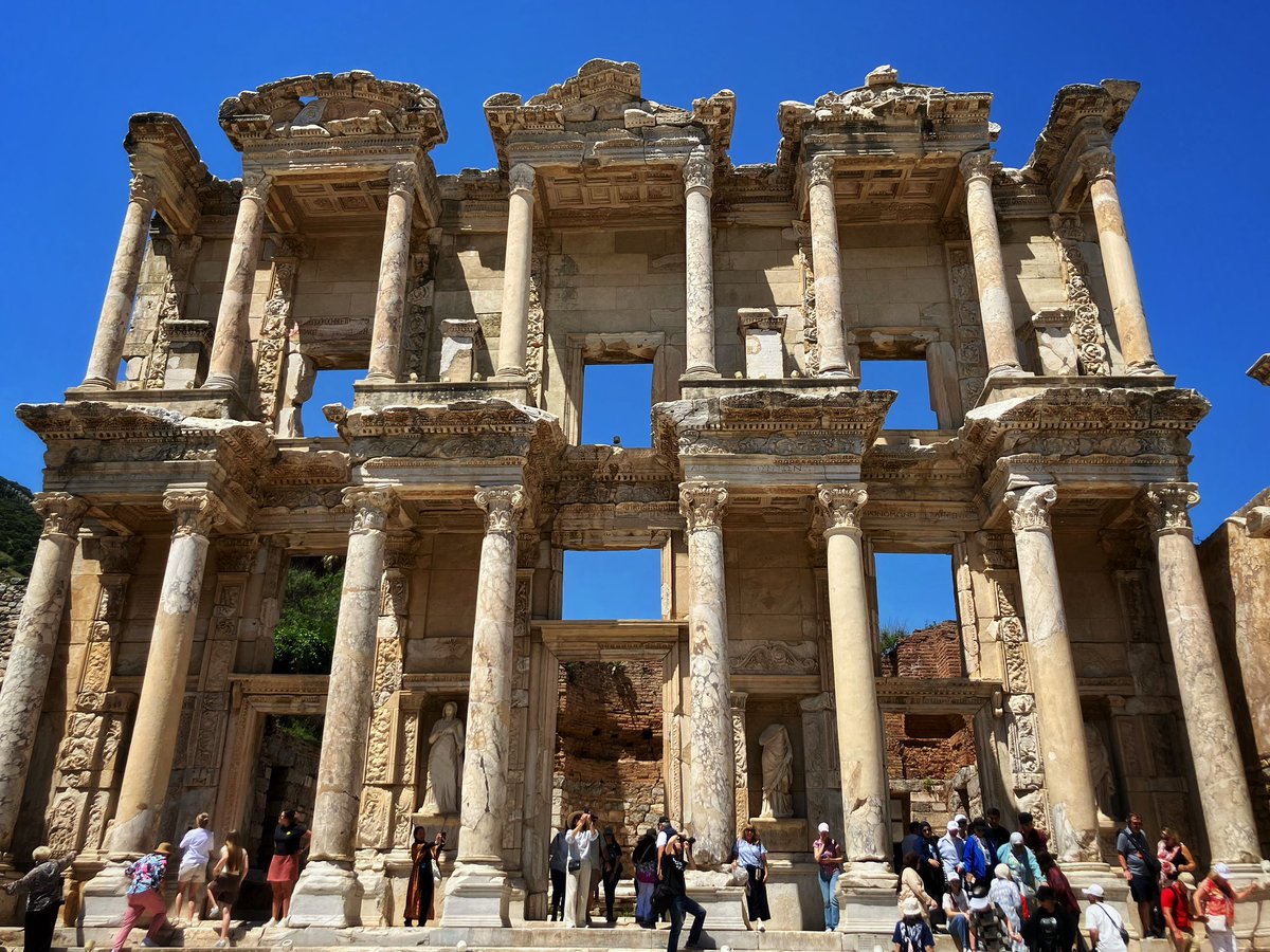mapascu's tweet photo. 7 de mayo de 2026
Sitio Arqueológico 
Éfeso, Turquía
#iphoneonly #snapseededit #éfeso #turquía #arqueología https://t.co/WVUS5E0fqY