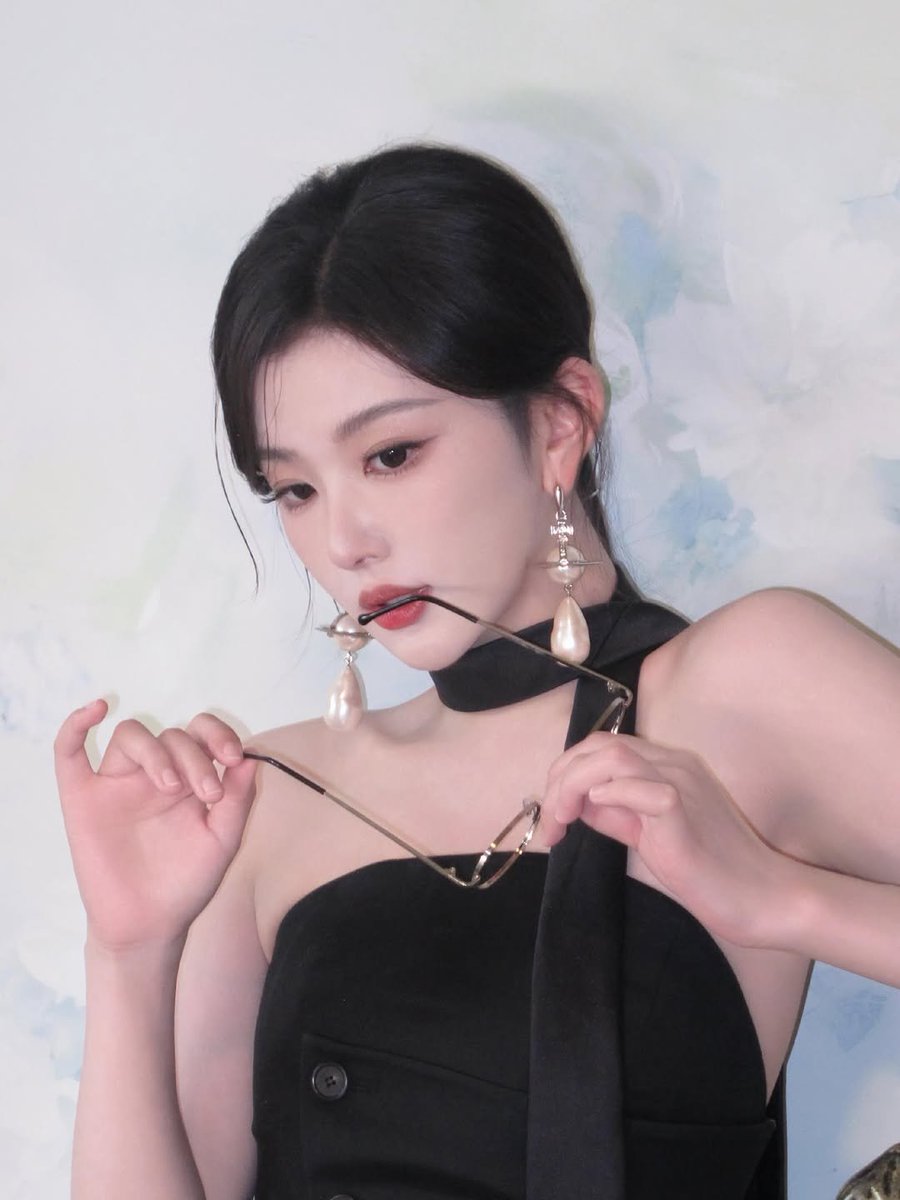 xueerry's tweet photo. ︎ ︎         
︎ ︎         ︎ ︎         ︎ ︎         𓏲𝄢 https://t.co/qpJcPAWnQK