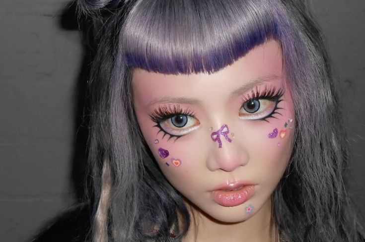 ArchiveXG's tweet photo. Real life doll https://t.co/atNeg1YQQR