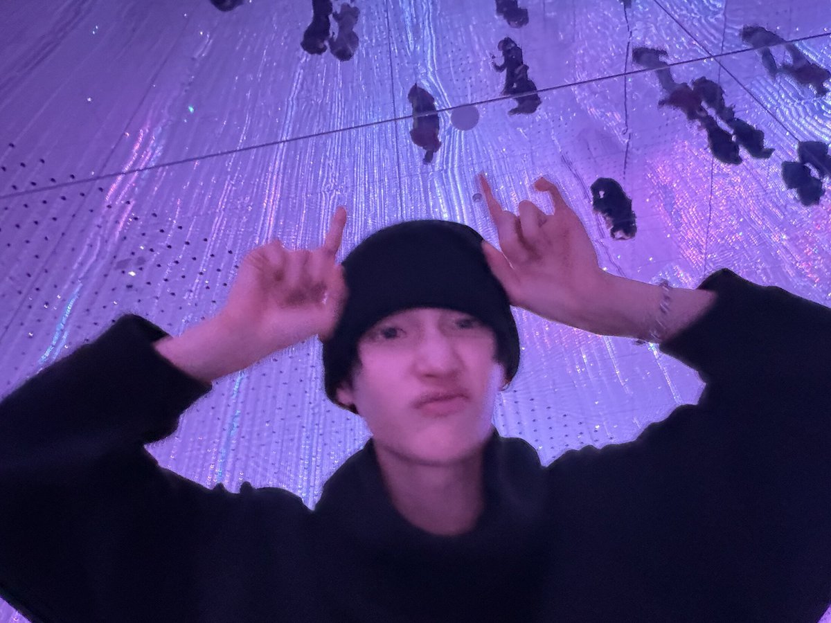wonbpin's tweet photo. RIIZE llog DAY 5: IMMERSIVE MUSEUM https://t.co/yUqn27v89J