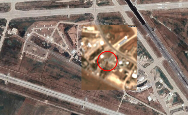 IranNewsHub's tweet photo. #Iran Update 178🧵:
1/
* US strikes Sirik retaliating for downed helicopter. IRGC strikes US bases in Kuwait, Jordan, Bahrain
* Former Chief of Iran's Central bank, Seif: Hyperinflation is not here yet but approaching soon
* IDF confirms Iranian missile hit Ramat David base https://t.co/eImrCk7TAq