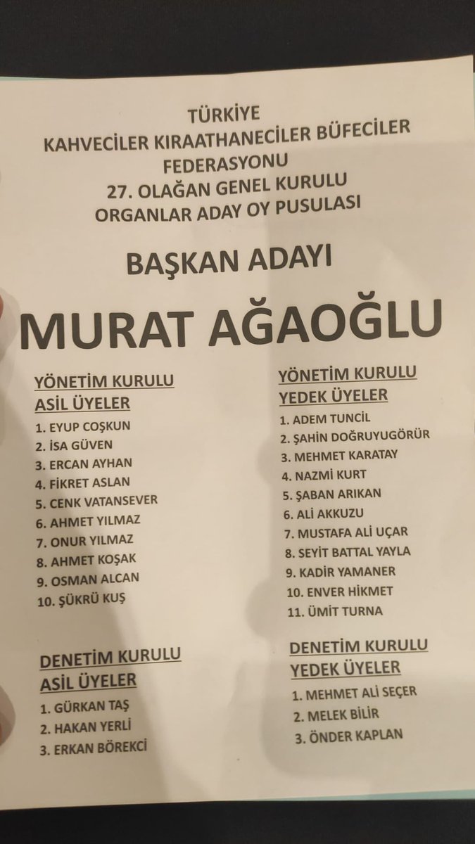 ikaracabey2's tweet photo. 🌟 ŞANLIURFA’MIZ ADINA BÜYÜK BİR GURUR, ESNAF TEŞKİLATIMIZ ADINA ÖNEMLİ BİR BAŞARI! 🌟

Türkiye Kahveciler, Kıraathaneciler ve Büfeciler Federasyonu Yönetim Kurulu Üyeliğine seçilen Siverek Kahveciler Odası Başkanımız Sayın Ahmet Koşak’ı gönülden tebrik ediyorum.

Bu kıymetli görev, yalnızca Ahmet Başkanımızın değil; Siverek’imizin, Şanlıurfa’mızın ve tüm esnaf teşkilatımızın ortak başarısı ve gururudur. Şanlıurfa’mızın federasyon yönetiminde temsil edilmesi, esnaf camiamızın gücünü, birlik ve beraberliğini bir kez daha ortaya koymuştur.

Yıllardır esnaf ve sanatkârlarımızın yanında duran, onların sorunlarına çözüm üretmek için büyük bir gayret gösteren Ahmet Başkanımızın bu önemli göreve seçilmesi bizleri son derece memnun etmiştir. Kendisinin bilgi, tecrübe ve birikimiyle federasyon çalışmalarına önemli katkılar sunacağına yürekten inanıyorum.

Bu vesileyle Sayın Ahmet Koşak’ı bir kez daha tebrik ediyor, üstlendiği bu değerli görevin başta Siverek’imiz, Şanlıurfa’mız, esnaf ve sanatkâr camiamız olmak üzere ülkemize hayırlı olmasını temenni ediyorum.

👏 Tebrikler Ahmet Başkanım!
☕ Yolunuz açık, başarılarınız daim olsun.
🇹🇷 Şanlıurfa’mızı en güzel şekilde temsil edeceğinize inancımız tamdır.
🎉🎊 Rabbim hayırlı hizmetler yapmayı nasip etsin. 🌟🔥 @urfa_esob @Guneydogu_TV