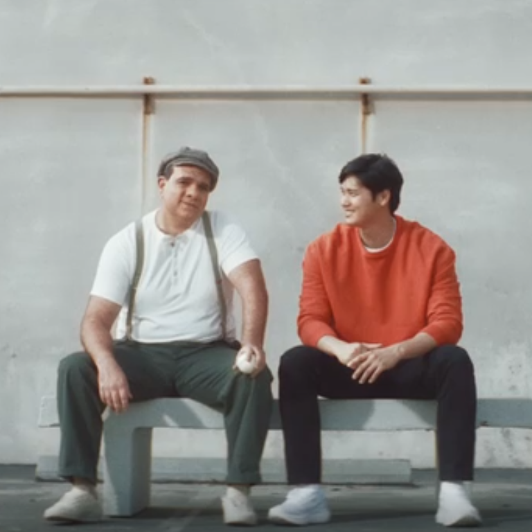 FoolishBB's tweet photo. Found a Japanese Dunlop Tire commercial where Ohtani hangs out with Scary Babe Ruth https://t.co/kVxndpNeZ8