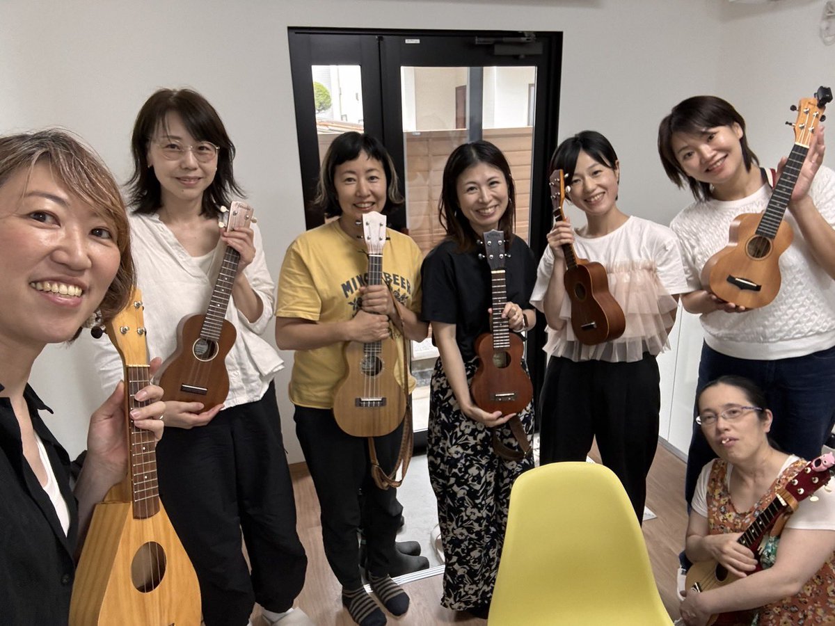 gitasunafes's tweet photo. 【ギタスナ練習部】ウクレレ女子部
★豊中MusiKaMate音楽教室
@musika_toypiano
↓

ギタスナ練習部ウクレレ女子部
★豊中MusiKaMate音楽教室

次回は6/18(木)10:00〜です

#ギタスナフェス
#音楽フェス
#豊中
#音楽
#ギター_ウクレレ https://t.co/IHvtEQ4Uel