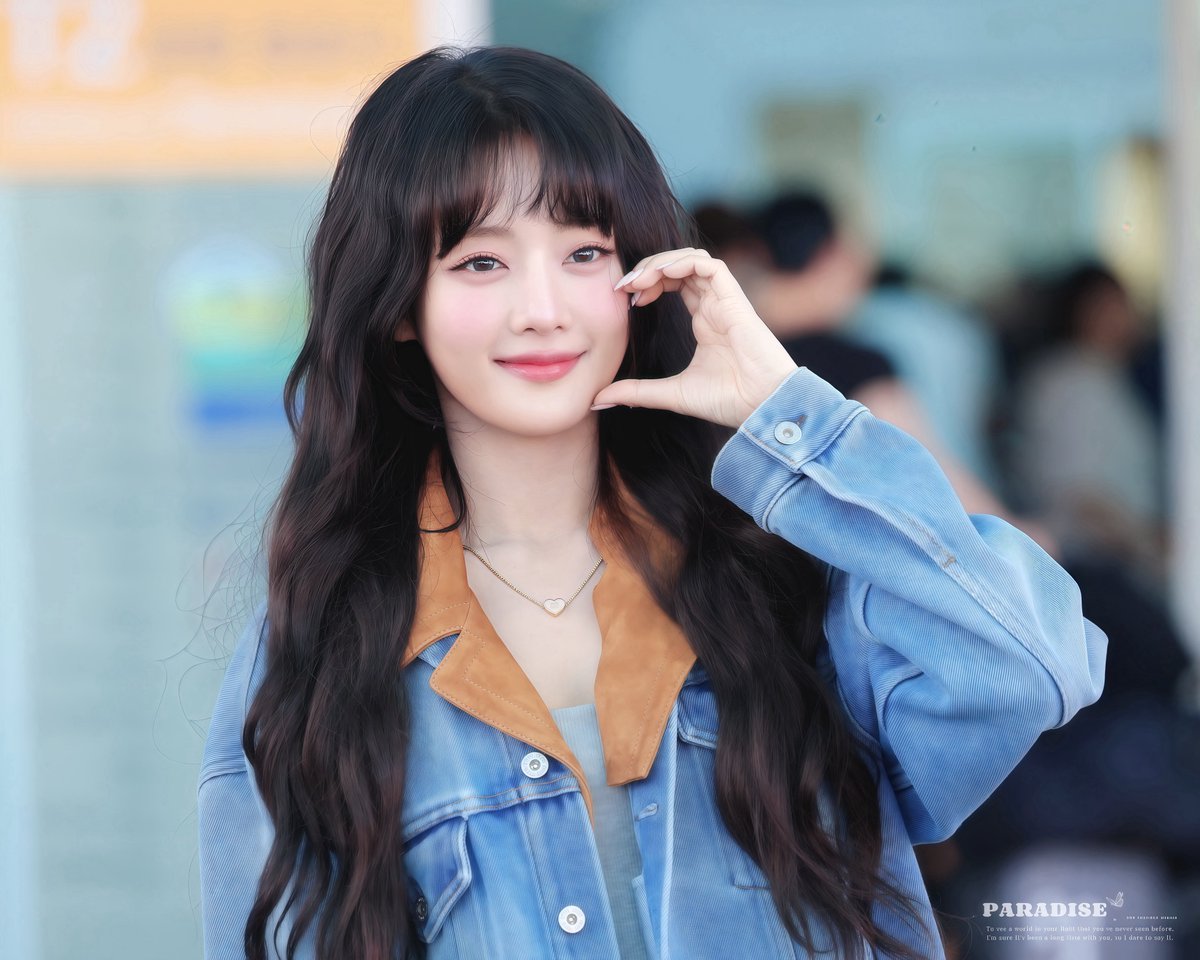 PRD_MN_23's tweet photo. 🩵

벌써 이번 신작을 손꼽아 기다리고 있습니다.😍💖

#idle  #MINNIE #아이들  #민니 💜 https://t.co/JEAWdrPuw0