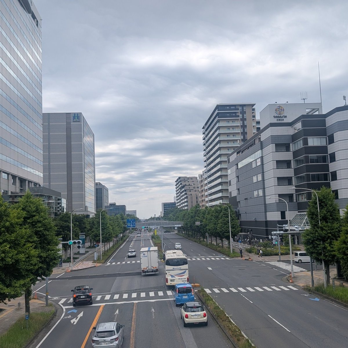 migmin_note's tweet photo. 今日はつくばに行ってきました🙂
規則的な街並み、レトロ音ゲーに謎のバス停、そしてロケットなどとても素敵な街でした！ https://t.co/iXEgbOXbDR