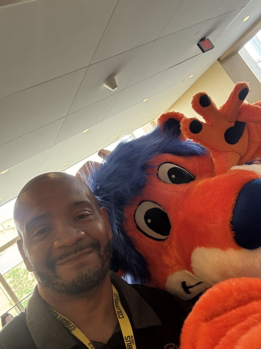 HSAHSBasketball's tweet photo. @SITG_Network 
#AttendOhio2026
#HSACOLUMBUS https://t.co/POa2e8Ze7g