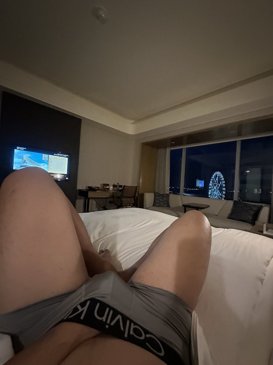 CoolMho's tweet photo. Goodnight🤭 https://t.co/Sn5q9wLu81