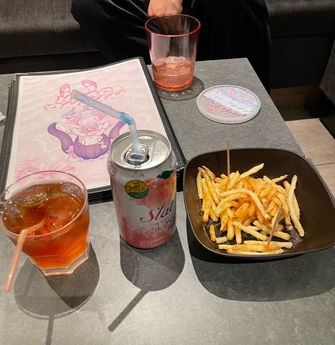 ___nyamyu's tweet photo. 0610おきゅおわᯓ★
☆やっぱ神ねこやな！お兄さん、お暇言ったら会い来てくれて神やー(p ·̫ т`ᐢ)ﾉ✨️いつも救世主！ありがとうございます꒰՞ɞ̴̶̷̥⩊ɞ̴̶̷̥꒱֯

次12日います！フリーコスᯓ★ https://t.co/j72BcG7vxl