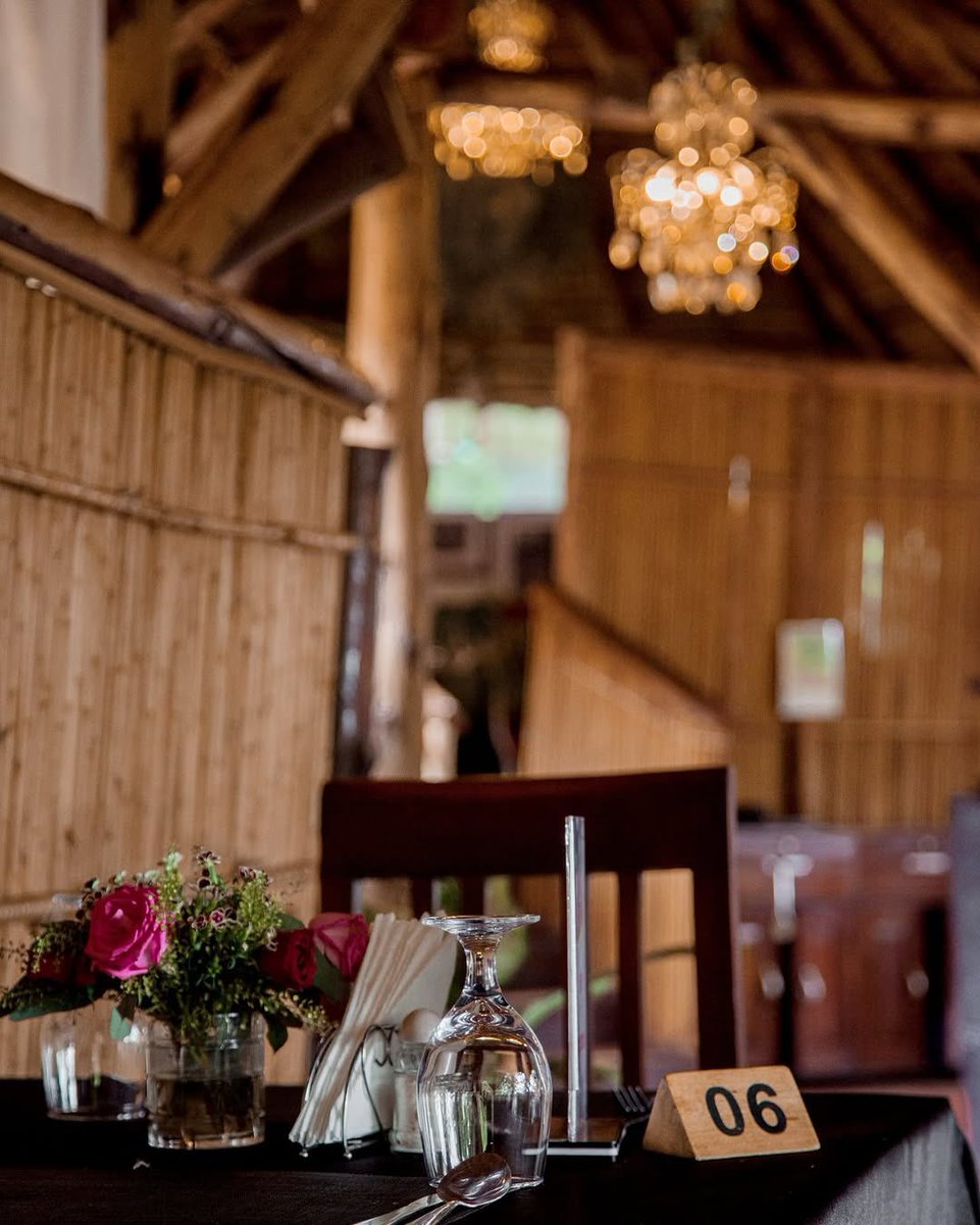 tamaraithaiug's tweet photo. Escape to a space where every moment feels a little more special. 🌿✨

From intimate date nights to private meetings and relaxed catch-ups, Tamarai offers the perfect blend of ambiance, comfort, and privacy. Enjoy authentic flavors, a serene setting, and an experience that keeps you coming back for more.

📍 Plot 14, Lower Kololo Terrace
📞 0750 422389
🌐 Order online: https://t.co/bEi1qE0A97