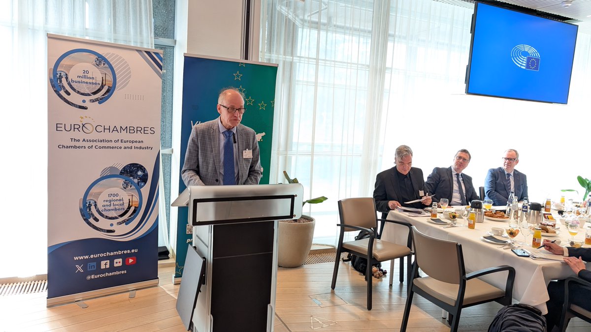 Eurochambres's tweet photo. 1/2 With #EUenlargement &amp; #gradualintegration high on the EU agenda, today’s event in the @Europarl_EN, hosted by @VPrebilic, brought together chambers, companies &amp; EU policymakers to discuss progress and remaining challenges for WB businesses integrating into the #singlemarket. https://t.co/MzAuHlpimf