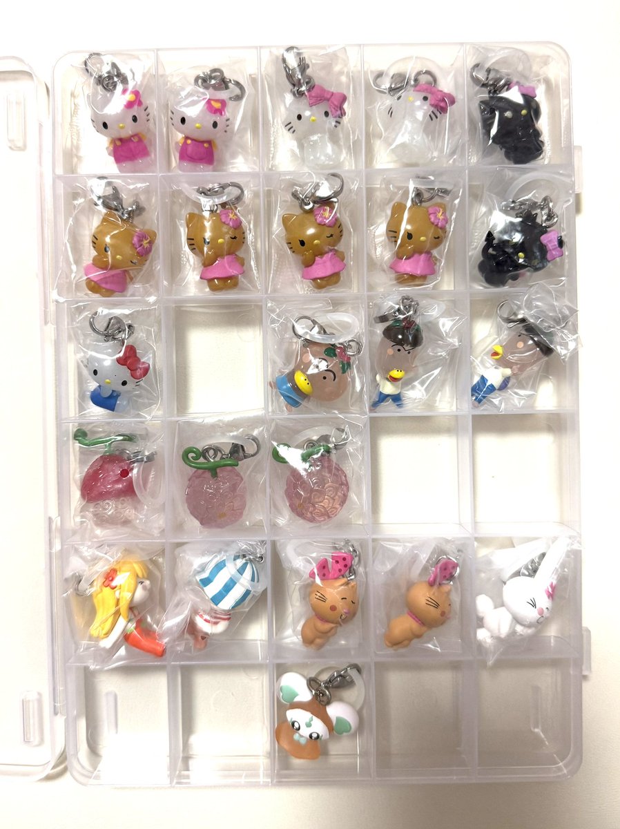 Nov_____21's tweet photo. めじるしアクセサリー

譲 ▶︎画像1.2.3

求 ▶︎画像4🟰めじるしアクセサリー(なんでも検討致します)
 
※郵送交換希望
※❤️でお断り
※レート考慮お願いします（n:1🉑）
※お返事前後することもあります
※出し惜しみもあるためお返事お時間いただく場合ございます

お気軽にお声掛けください🌱 https://t.co/rb7Y3x70WK