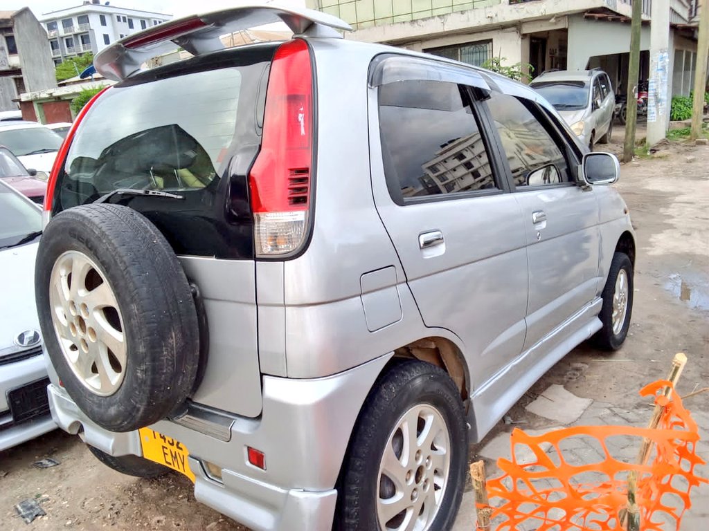 Eng_Matarra's tweet photo. #Budget 8M
TERIOS KID 🔥🔥🔥
REG" #EMY
▪️Cc. 660
▪️Full Ac 🌨
▪️Fog lights
▪️Petrol ⛽️ auto
▪️Clean seats 💺
▪️Four new tyres
▪️Full Documents ✅️
IPO DAR
MAFUTA KISODA
CALL/WHATSAPP-0719542184 https://t.co/mQKnA0p9Dw