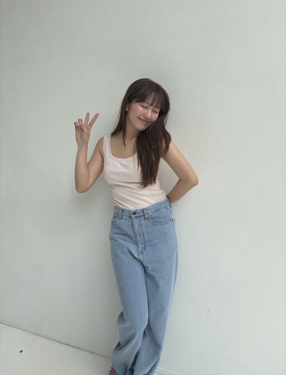 syky1non's tweet photo. こんなこと言うのもあれだけど、こんなバリキャリでプラベ充実しすぎでめちゃくちゃ酒飲んでて30手前で電撃結婚、カッコよすぎる。マジで最高の女卍
私が芸能人ならあーりんさんがロールモデル
#佐々木彩夏生誕祭2026 https://t.co/osPyKhiEE7