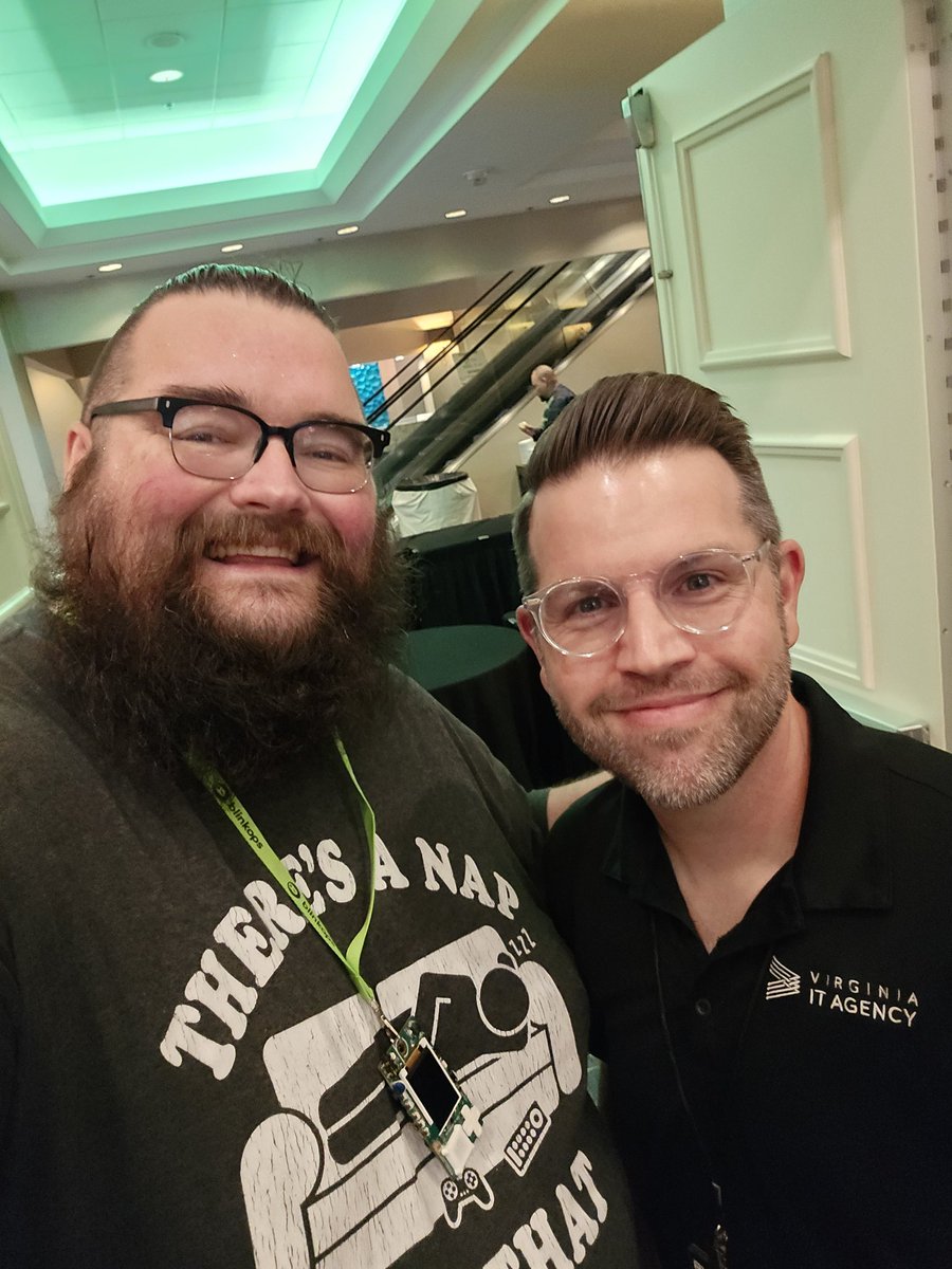 ChandosJCarrow's tweet photo. #ChandosWatch #RVAsec15 https://t.co/rSbOULl1Wa
