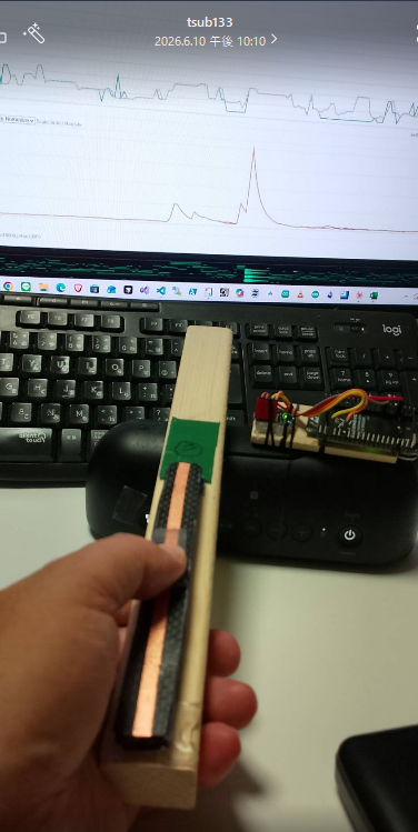 tsublab5810's tweet photo. ヒノキくんと自動スイープ・高速ドライブ。計測３号機くん・段ボールカーボンエフェクター同伴。ターボ感！快感！意味不明ですいません。 https://t.co/ZjsKh7oeZD