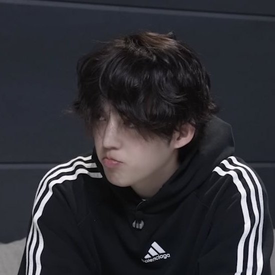 lalaliluvr's tweet photo. fluffy cheol 🫳🏻🫳🏻 https://t.co/slNOtCQ9A8