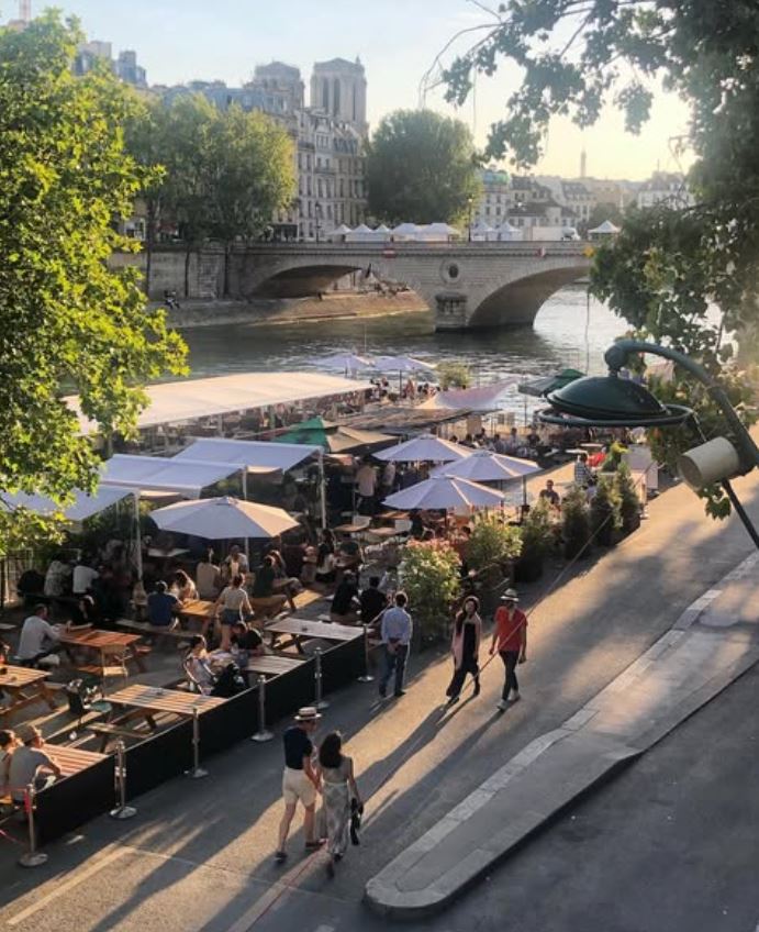 VIParis's tweet photo. Evening stroll along the Seine...#Paris #Travel #WednesdayVibes #Relax #France #Parisjetaime 📸 sofiinparis IG 💖💞 https://t.co/LRi5bQ29lq