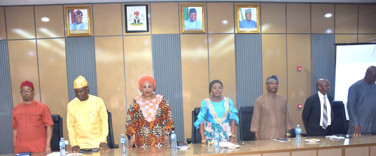 ServicomOffice's tweet photo. Yesterday, the SERVICOM Committee of the Nigeria Revenue Service (NRS) was inaugurated, while advocacy efforts at the Federal Ministry of Livestock Development (FMLD) laid the foundation for stronger service standards and accountability. https://t.co/GL2MS2b4FG