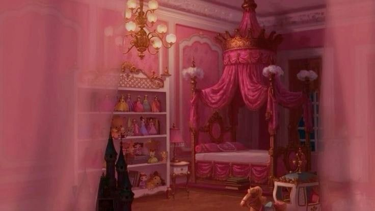 reminiscinbby's tweet photo. pink in disney https://t.co/BnftLdDDbE