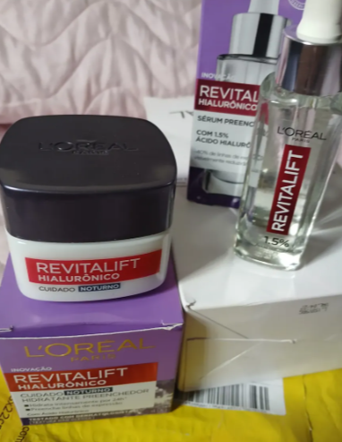 PromoDaLiro's tweet photo. com QUANTOS ANOS você desscobriu que tem que fazer skin care ?

Kit Sérum Facial + Creme Anti-idade Revitalift L'oréal 
https://t.co/8gN3jaj54M
por 52,42 em ou 5x de R$13 sem juros 
🎟 Cupom: LOREALMELI 

e ja digo logo #ficamari https://t.co/j7AmAas2Oz