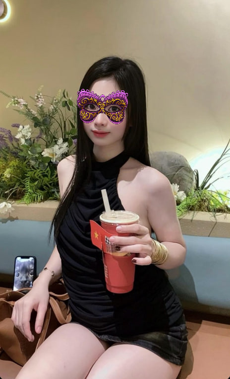 QuynhAnhSetUp's tweet photo. 💋Girl 199x - Sài Gòn
Không hứa sẽ là cô gái ngoan nhất, nhưng chắc chắn là người biết cách tạo nên những cuộc trò chuyện thú vị. Nếu anh đủ tinh tế, mình thử làm quen nhé 😉" https://t.co/kOYoQEsfvx