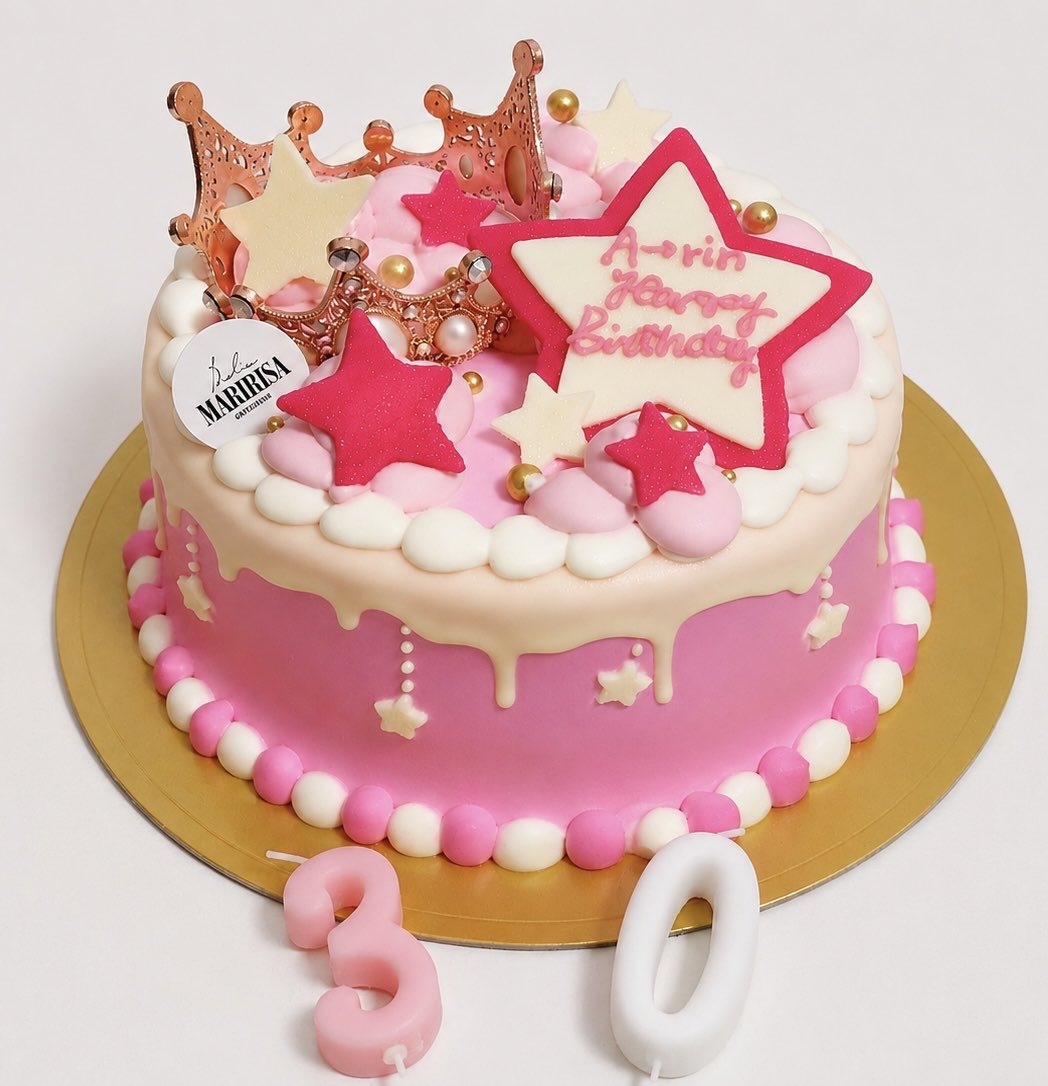mshiro_46's tweet photo. @no_TL
世界で1番大好きな女の子、あーりん30歳のお誕生日おめでとう🎉🍰✨
いままでも、これからも、ずっとずっと大好き❤︎どこまでも着いていきます₍ᐢ‥ᐢ₎ ♡
30代はね！たのしいぞーー！！！！一緒に楽しんで行こうね꒰ঌ(っ˘꒳˘ｃ)໒꒱
#佐々木彩夏誕生祭 https://t.co/3b9tSOWcQZ