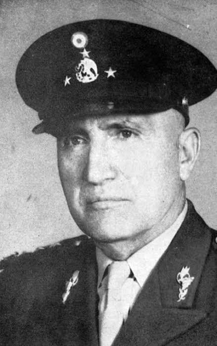 JCHQuintero's tweet photo. @Richpaloscuates Es interesante que menciones la matanza de tlatelolco, la que fue orquestada y ejecutada por Marcelino García Barragán, nada mas ni nada menos que el abueño de Omar García Harfuch. Político de la cúpula de MORENA. https://t.co/5Mvu7mmTXN