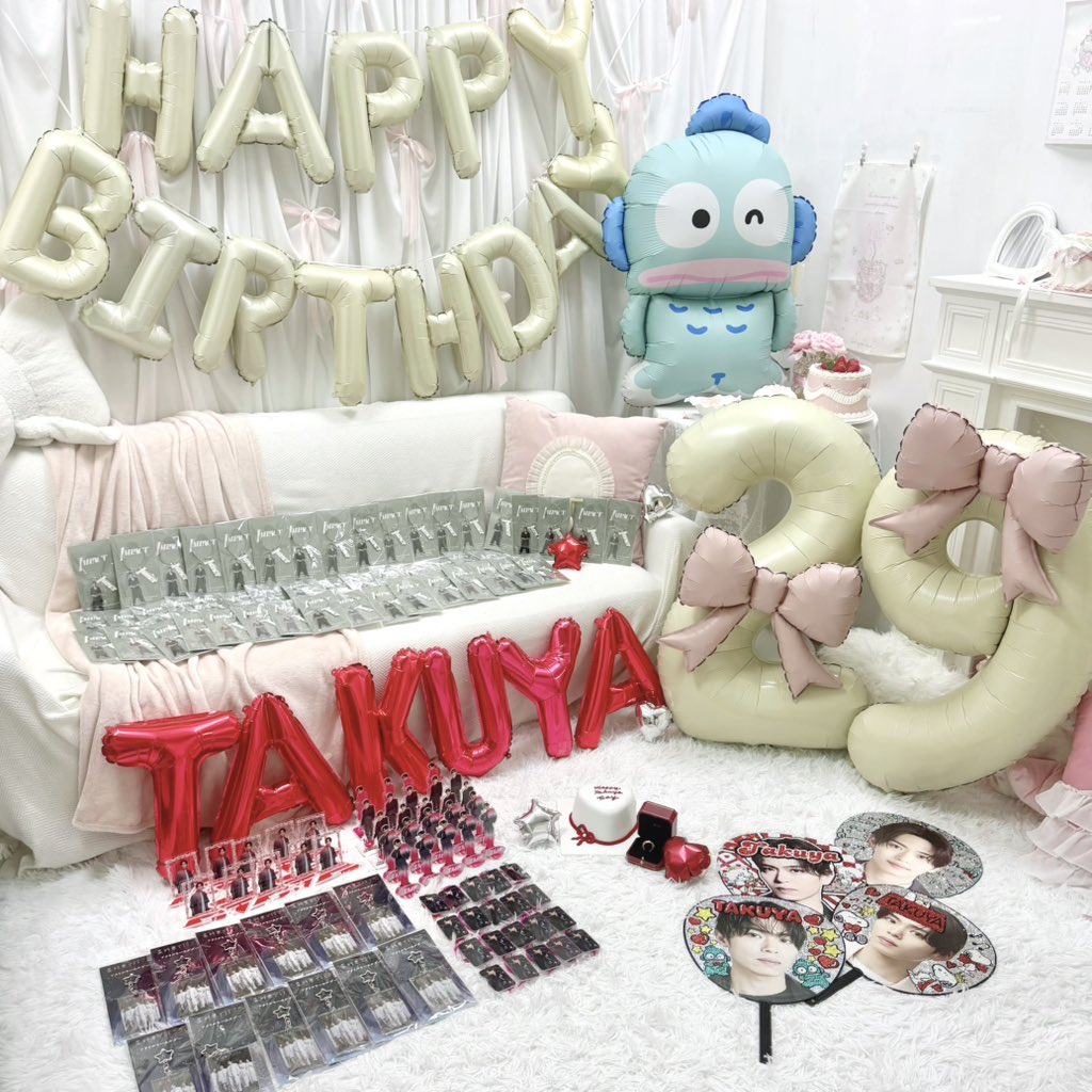 takuutakuyaa's tweet photo. 影山くん29歳のお誕生日おめでとう🎂✨

同じ星に同じ時代に生まれて出会えた幸せすぎてだーいすき🎶❤️

20代ラストイヤーもたくさんの笑顔で溢れますように‼️ 夢がたくさん叶う幸せな1年になりますように‼️💫

#影山拓也誕生祭2026
#影山拓也誕生日2026
#影山拓也
#TakuyaKageyama
#IMP. https://t.co/0cO8mst0rW